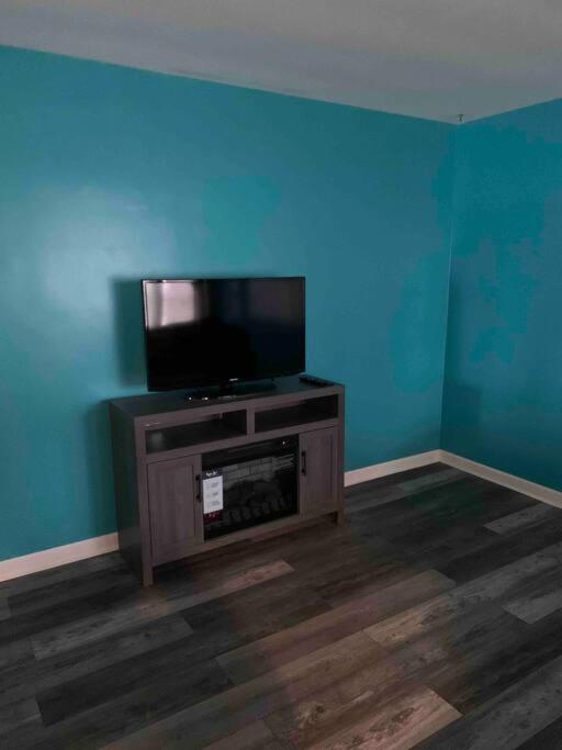 Remodeled House Minutes To Falls Attractions Villa Niagara Falls Exterior foto